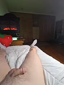 BigStrawberry07's Webcam Show