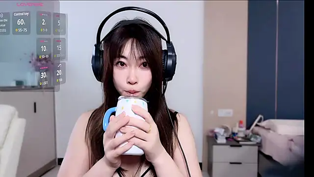 A-JiaoJiao's Webcam Show