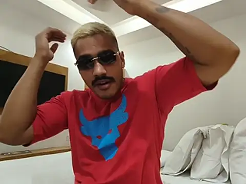 Mrgill09's Webcam Show