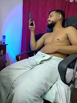 BadboyX333's Webcam Show