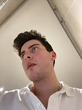 ninjarage14's Webcam Show