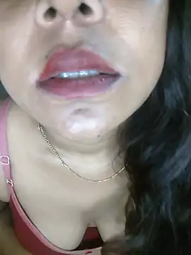 aishwarayaaishu28's Webcam Show