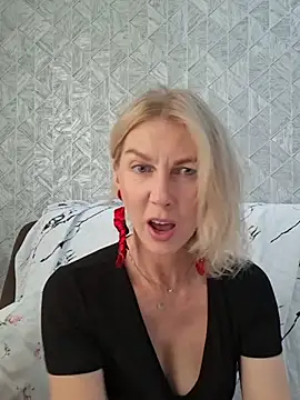 Sonya848389's Live XXX Chat