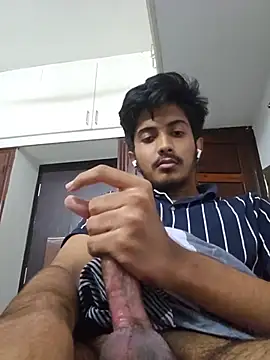 tamizhan_guy's Webcam Show