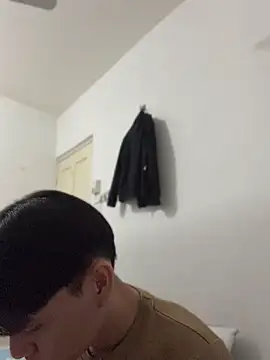 Royoro's Webcam Show