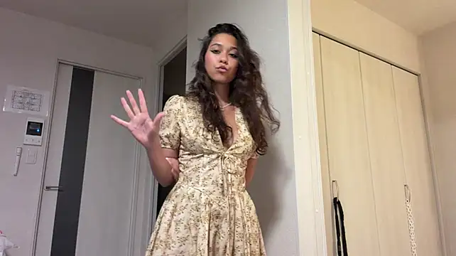 ReynaMccarron's Webcam Show