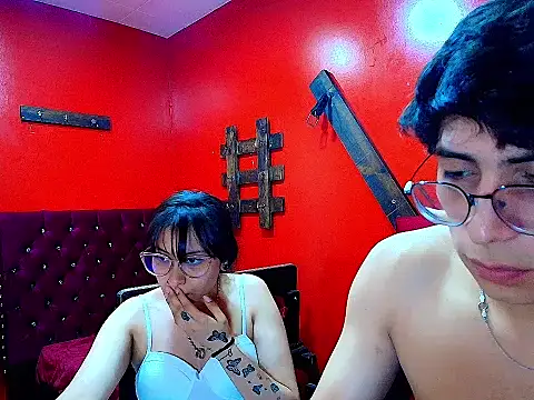 Ximenasilver's Live XXX Chat