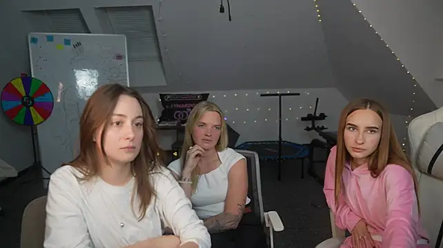 Elina_rose054's Live XXX Chat
