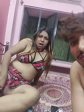 tiyamoon's Webcam Show