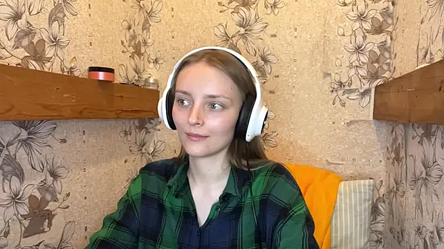 EmyMiu's Webcam Show