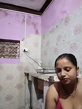 aapki-bhabhiii's Live XXX Chat