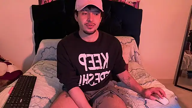 zoren_33's Webcam Show