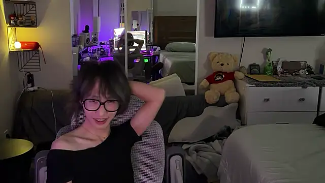 foxliyang0520's Webcam Show