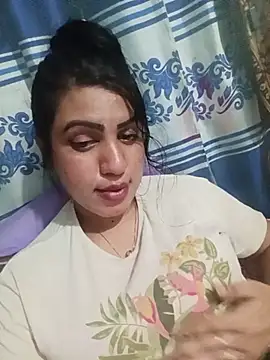 Maya-120's Webcam Show