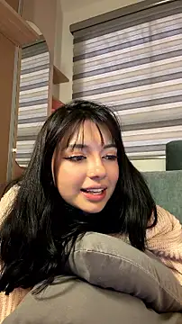 dani-nari's Webcam Show