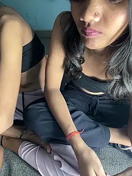 Ex_ppriya's Live XXX Chat