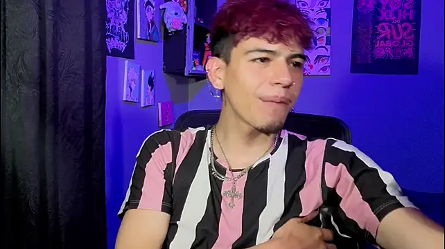 MikeyKuro's Webcam Show