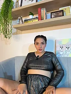 liah_izumii's Webcam Show