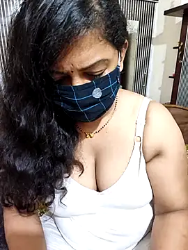 Sowmya_Babe's Webcam Show