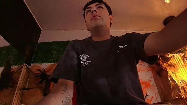 mikevianny's Webcam Show