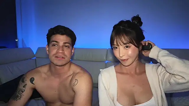 ConejosHentai's Webcam Show