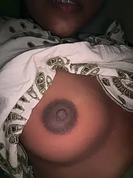 Yoursexy_pinky's Webcam Show