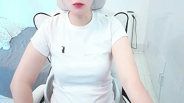 honey-sweet26's Live XXX Chat
