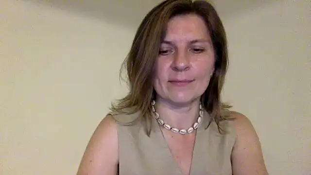 Zirelliny's Webcam Show