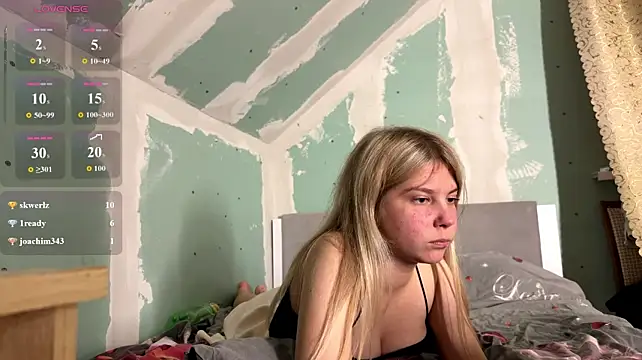 Emilisrose's Live XXX Chat