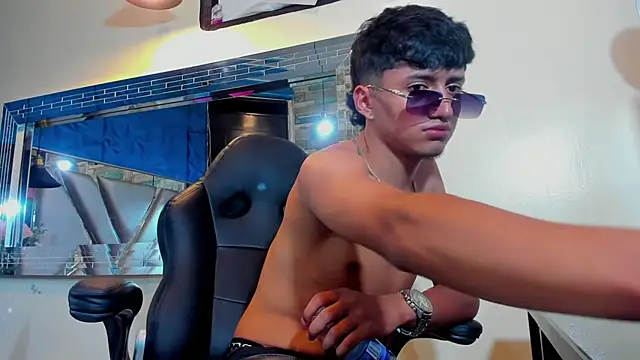 Mr_Dylan1's Webcam Show