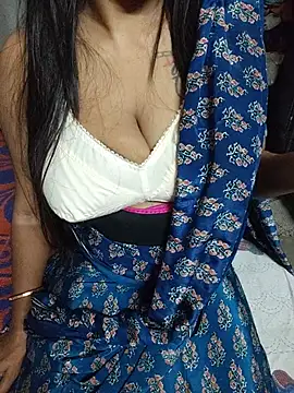 ratri893's Webcam Show