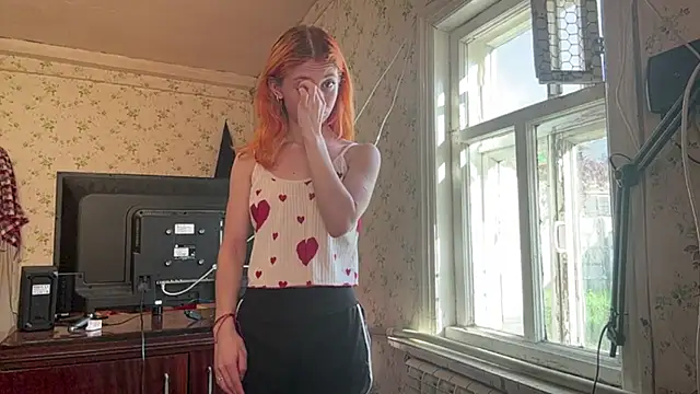 Lisaloveflower's Live XXX Chat
