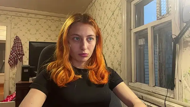 Lisaloveflower's Live XXX Chat