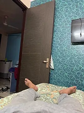 smallcock_pleasure's Webcam Show