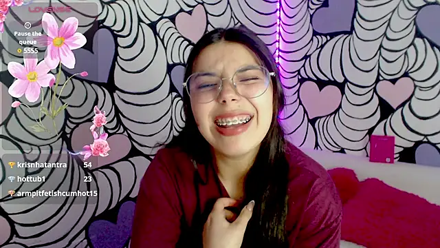 mochi_luna's Webcam Show