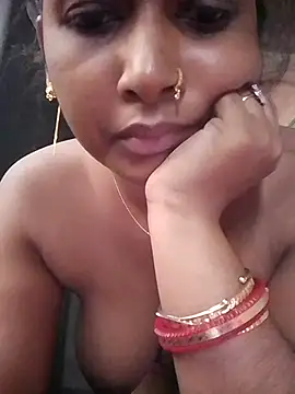 mistikochi's Webcam Show