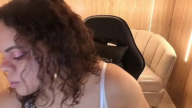 enny_wine_cn's Webcam Show