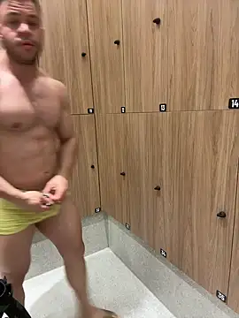boynoshaperj's Webcam Show