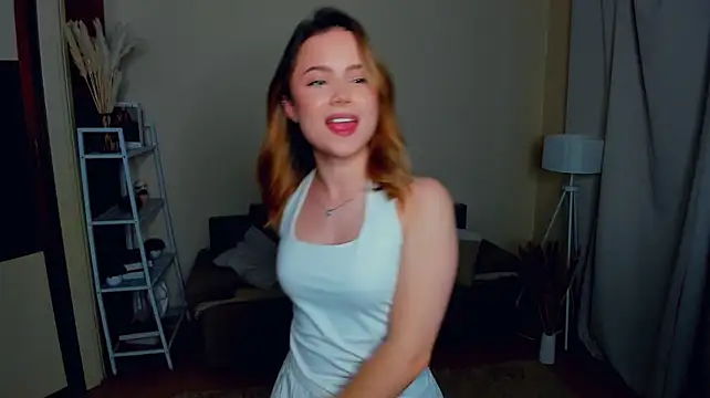 RuthieSaris' Live XXX Chat