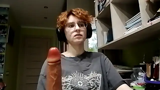 ThersaNoe's Webcam Show