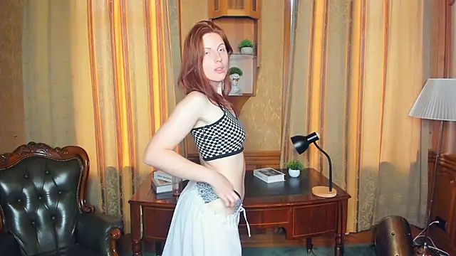 JuttaVannette's Live XXX Chat