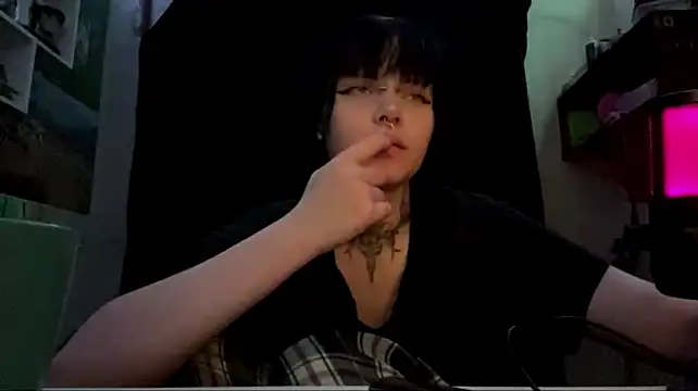 RevivedSop's Live XXX Chat