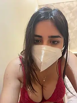 Pihu_Alone's Webcam Show