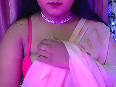 hi_ruhi's Webcam Show