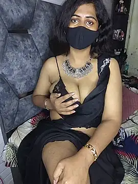 inaya28's Webcam Show