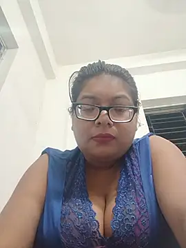 Sweety_Elie_143's Webcam Show