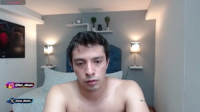 luca_dean's Webcam Show