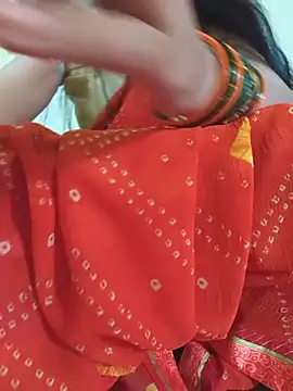 Cuty_ruhani's Webcam Show