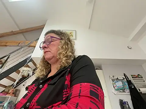 Linda17340's Webcam Show