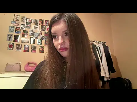 ambercloudw's Live XXX Chat